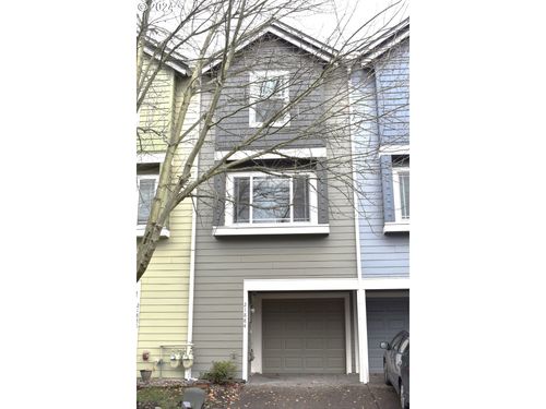 21884 Ne Heartwood Cir, Fairview, OR, 97024 | Card Image