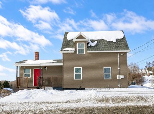 38 Forest Avenue, Fort Fairfield, ME, 04742 | Card Image