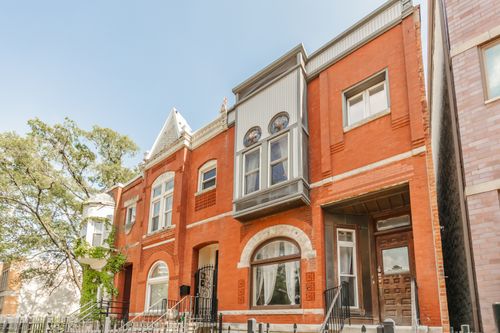 2-425 E 41st St, Chicago, IL, 60653-2705 | Card Image