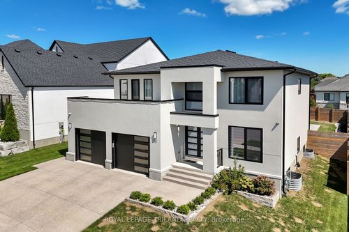 {{alt}} | Card Image