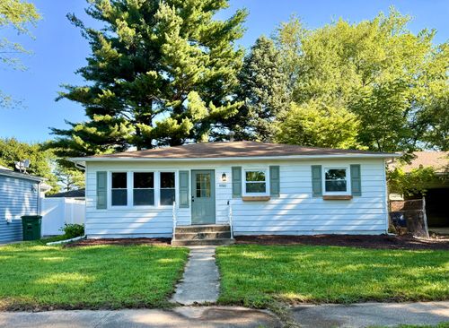 4980 E 27th Ave, Lake Station, IN, 46405-2726 | Card Image