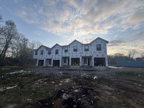 630 Guildfield Dr, Clarksville, TN, 37043-1056 | Card Image