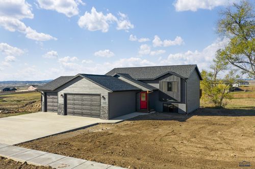 24001 Cinch Ct, Rapid City, SD, 57701-8590 | Card Image