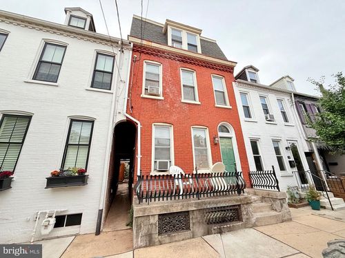 28 N Charlotte St, LANCASTER, PA, 17603-3726 | Card Image