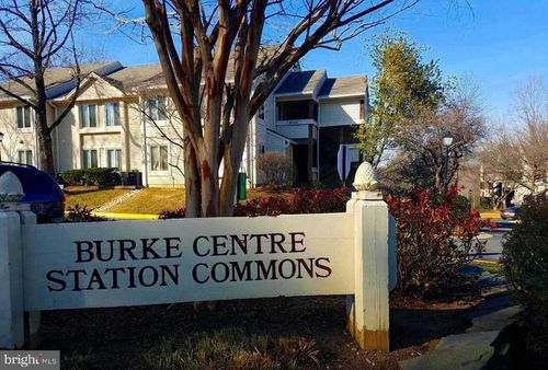 1-10330 Luria Commons Ct, BURKE, VA, 22015-2822 | Card Image