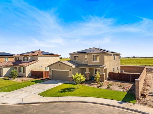 2504 Vista Del Mar Ln, Imperial, CA, 92251-8007 | Card Image