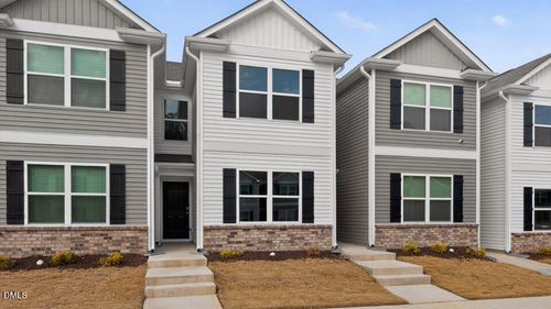 8514 Beckett Chase Way, Raleigh, NC, 27616-2101 | Card Image