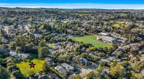 495 Cherry St, Petaluma, CA, 94952-2028 | Card Image
