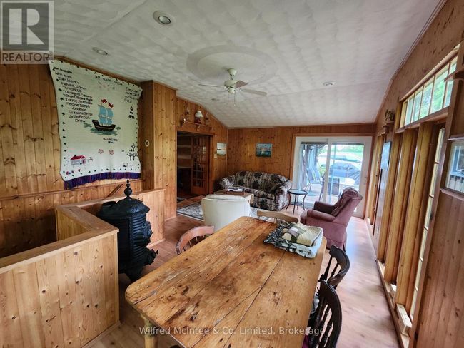 40065 School Rd, Home with 3 bedrooms, 2 bathrooms and 5 parking in Goderich ON | Image 12