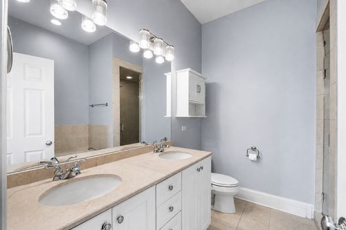 a1-2358 N Damen Ave, Chicago, IL, 60647-6797 | Card Image
