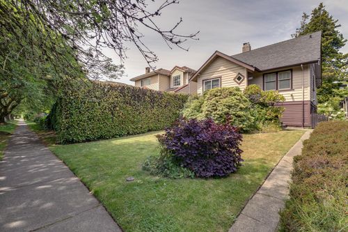 1557 W 68th Ave, Vancouver, BC, V6P2V4 | Card Image