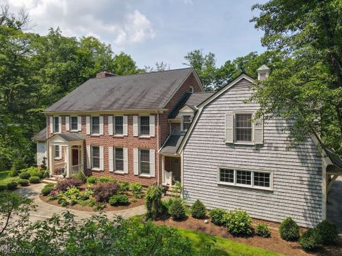 14730 Rindlewood Ln, Russell, OH, 44072-9590 | Card Image