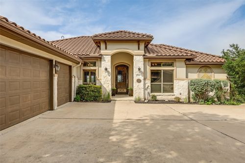 17400 Northlake Hills Dr, Jonestown, TX, 78645-4491 | Card Image