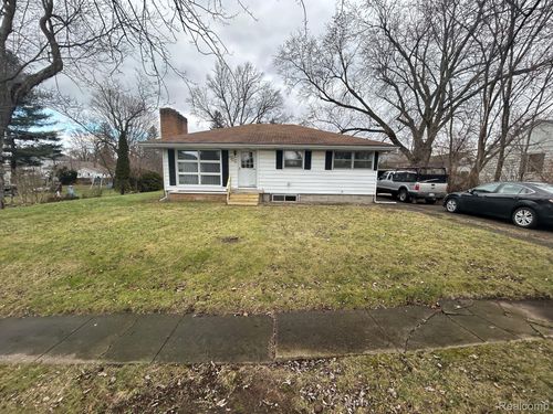 4410 Central St, Columbiaville, MI, 48421-7716 | Card Image