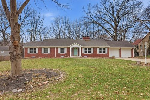 9622 Sagamore Rd, Leawood, KS, 66206-2312 | Card Image