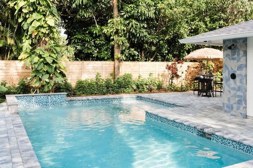 646 Honeysuckle Ln, Vero Beach, FL, 32963-1863 | Card Image