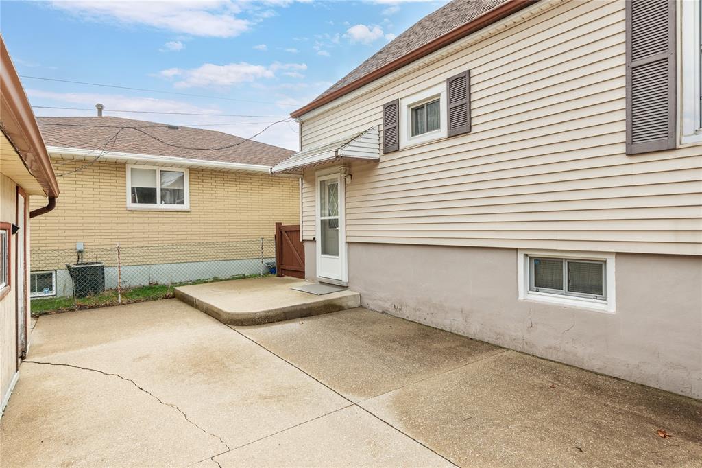 Residential in Sarnia 4
