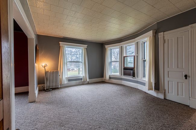 339 E Chestnut St, House other with 3 bedrooms, 3 bathrooms and 5 parking in Sheffield IL | Image 43
