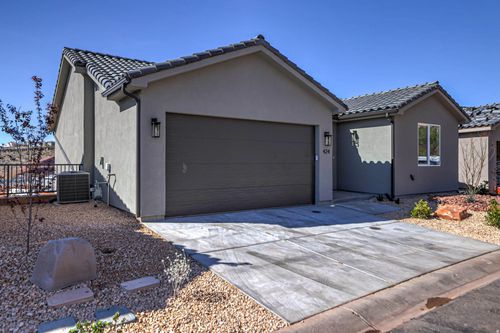 unit-424-840 Twin Lakes Dr, St George, UT, 84770-8605 | Card Image