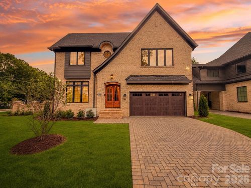 4828 Walker Rd, Charlotte, NC, 28211-2422 | Card Image
