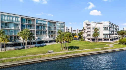 apt-105-8001 Sailboat Key Blvd S, St Pete Beach, FL, 33707-6381 | Card Image