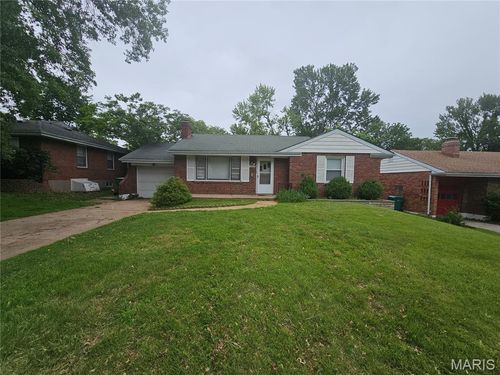 1205 Duenke Dr, Saint Louis, MO, 63137-1104 | Card Image