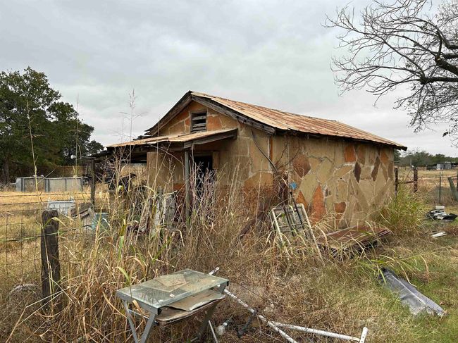 104 Shawnee St, House other with 3 bedrooms, 2 bathrooms and null parking in Cherokee TX | Image 21