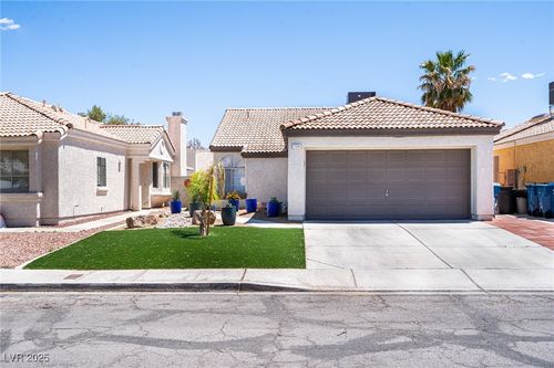 7218 Nordic Lights Dr, Las Vegas, NV, 89119-0334 | Card Image