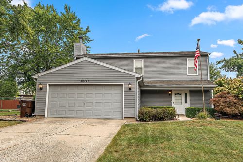 20721 S Frankfort Square Rd, Frankfort, IL, 60423-8133 | Card Image