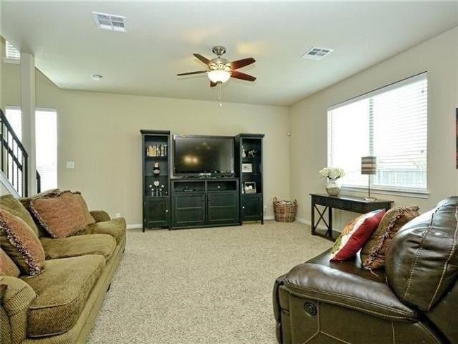 1216 April Meadows Loop, House other with 3 bedrooms, 3 bathrooms and 4 parking in Georgetown TX | Image 7