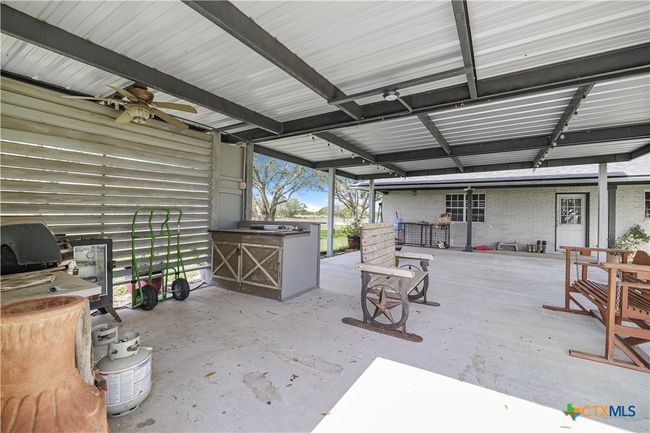 571 Fm 1360, Home with 3 bedrooms, 2 bathrooms and null parking in Woodsboro TX | Image 44