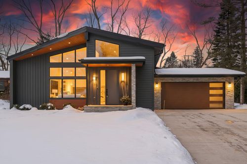 1410 Kearney Rd, Ann Arbor, MI, 48104-4062 | Card Image