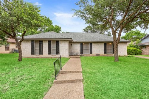 5600 Lake Highlands Dr, Waco, TX, 76710-2824 | Card Image