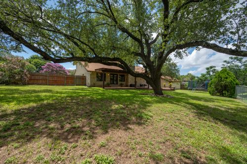 3908 Valley Vw, Round Rock, TX, 78681-1625 | Card Image
