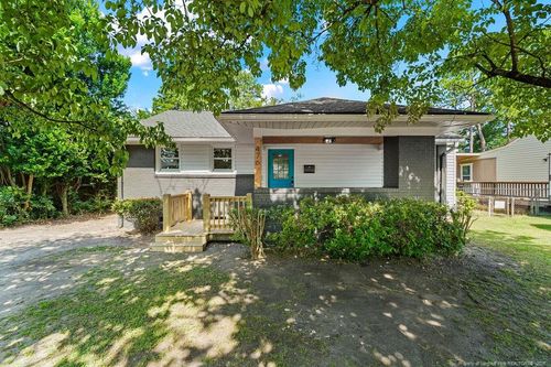 476 Mcbain Dr, Fayetteville, NC, 28305-5142 | Card Image