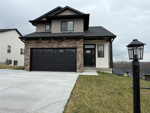 1306 E Gable Way, Tiffin, IA, 52340-8602 | Card Image