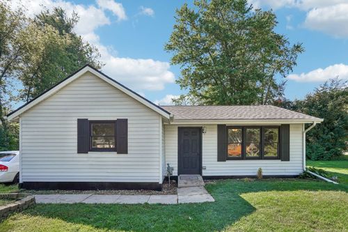 1304 E Road 1, Edgerton, WI, 53534-9039 | Card Image