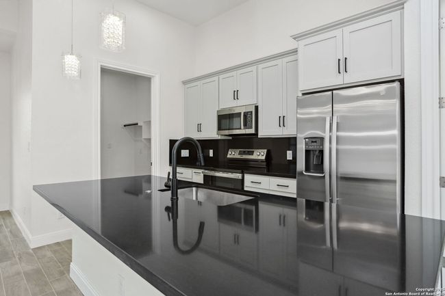 1307 Rimrock Cv, House other with 3 bedrooms, 2 bathrooms and null parking in Spring Branch TX | Image 7