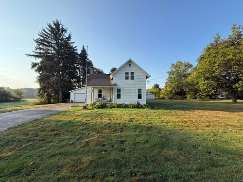 5485 W Columbia Rd, Mason, MI, 48854-9555 | Card Image