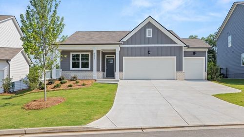 4092 Peregrine Way, Gainesville, GA, 30506-2607 | Card Image