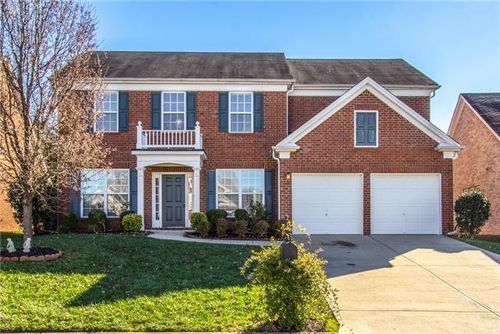 9717 Northfork Dr, Brentwood, TN, 37027-8334 | Card Image