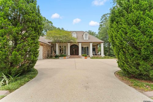10645 Old Lodge Ct, Baton Rouge, LA, 70817-3955 | Card Image