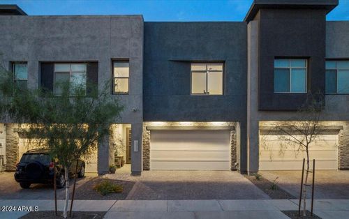 1912 W Kinfield Trl, Phoenix, AZ, 85085-8674 | Card Image