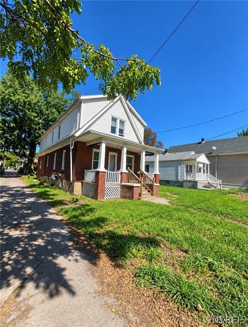 2710 Monroe Ave, Niagara Falls, NY, 14303-2000 | Card Image