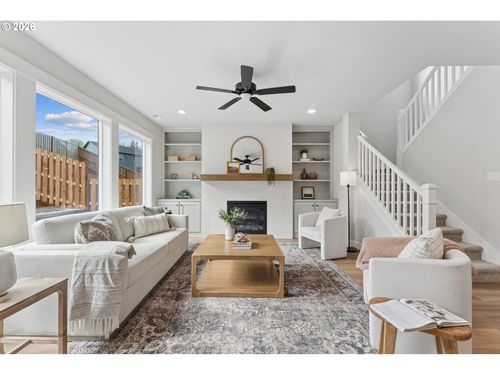 16450 Sw Cambridge Ln, Portland, OR, 97224-7633 | Card Image
