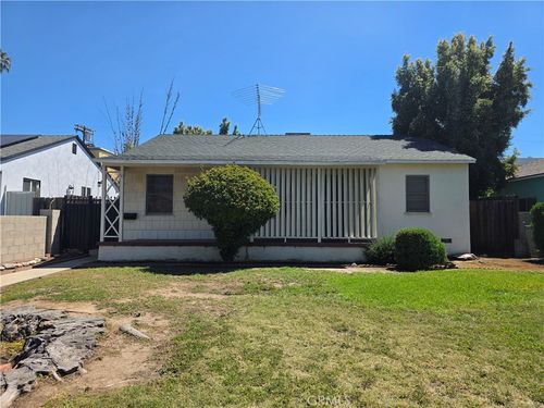 7446 Dempsey, Lake Balboa, CA, 91406 | Card Image