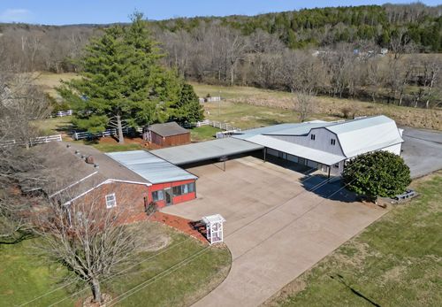 33 Edgewood Rd, Alexandria, TN, 37012-5025 | Card Image