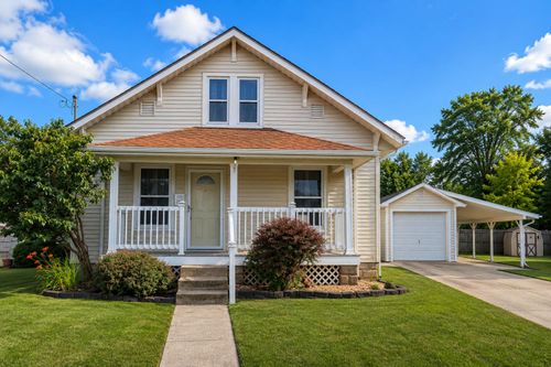 609 Myrtle Pl, Batesville, IN, 47006-1556 | Card Image