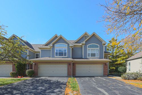 270 Manor Dr, Buffalo Grove, IL, 60089-2417 | Card Image
