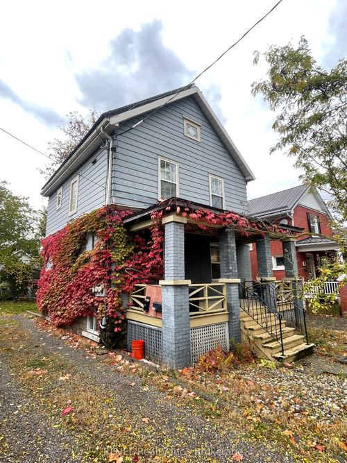 1-17 Marmora St, Saint Catharines, ON, L2P3B9 | Card Image